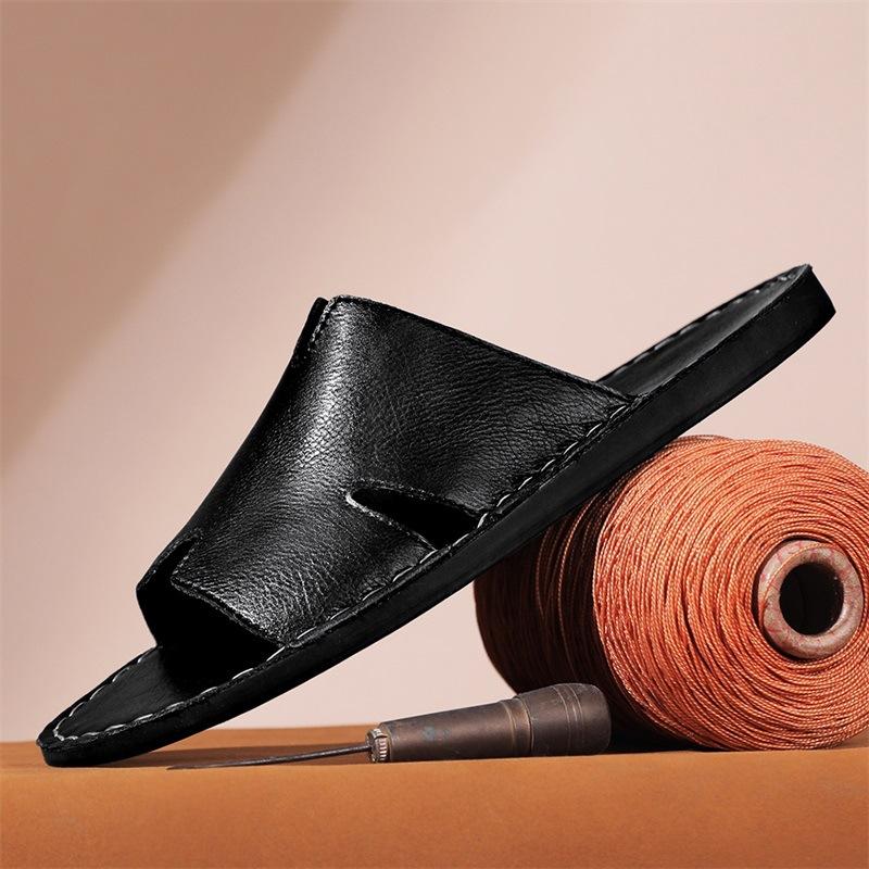 

Large size slippers men s Amazon summer new fashion outer wear one-word drag foreign trade non-slip and wear-resistant beach shoes 48 чорний