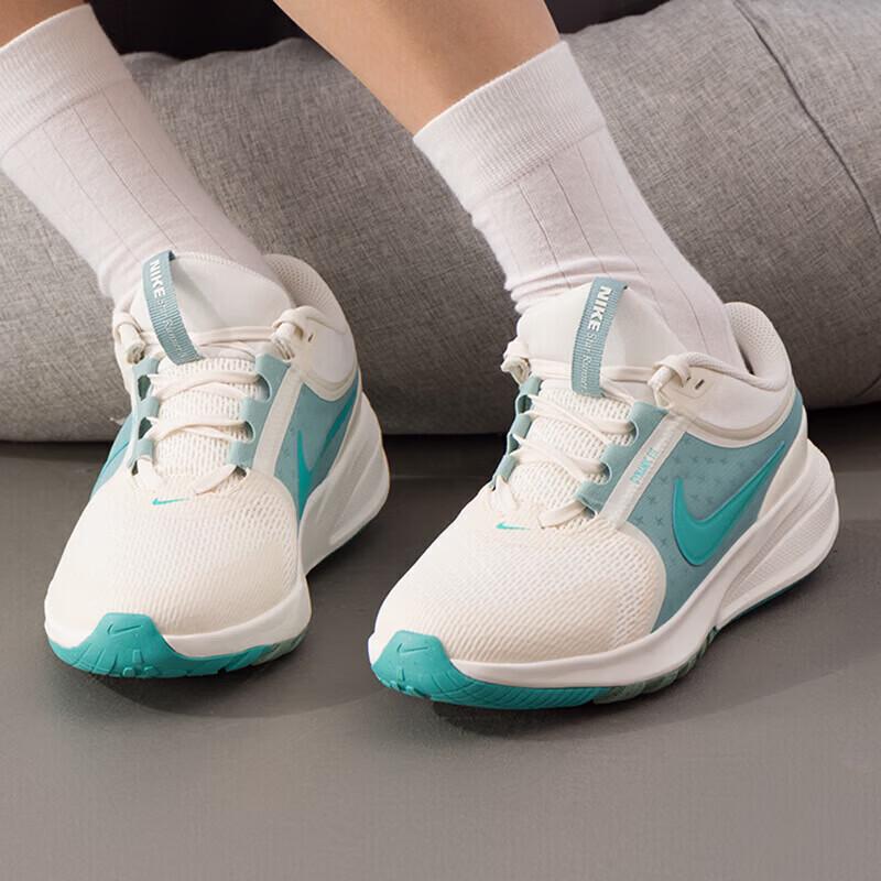 Nike Women s Breathable Running Shoes 36