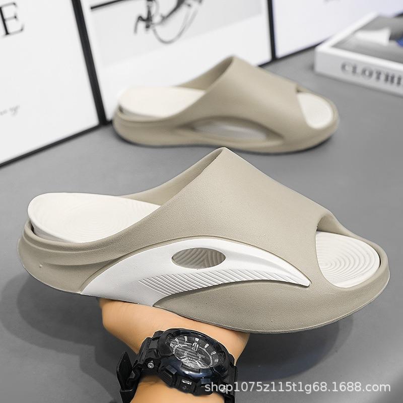 Printemps nouveau hommes un mot traîner fond épais antidérapant couleur contrastée décontracté et léger vêtement d'extérieur pantoufles cool