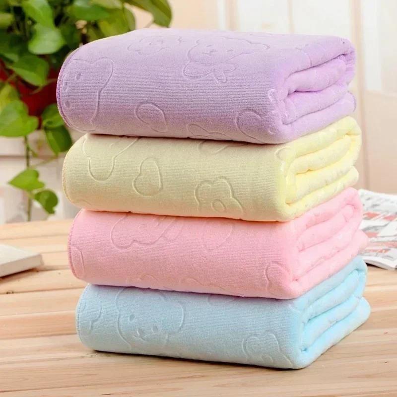 Household Supplies Solidcolor Microfiber Embossed Bear Bath Towel 70*140 Absorbent Thickened Soft Embossed Bath