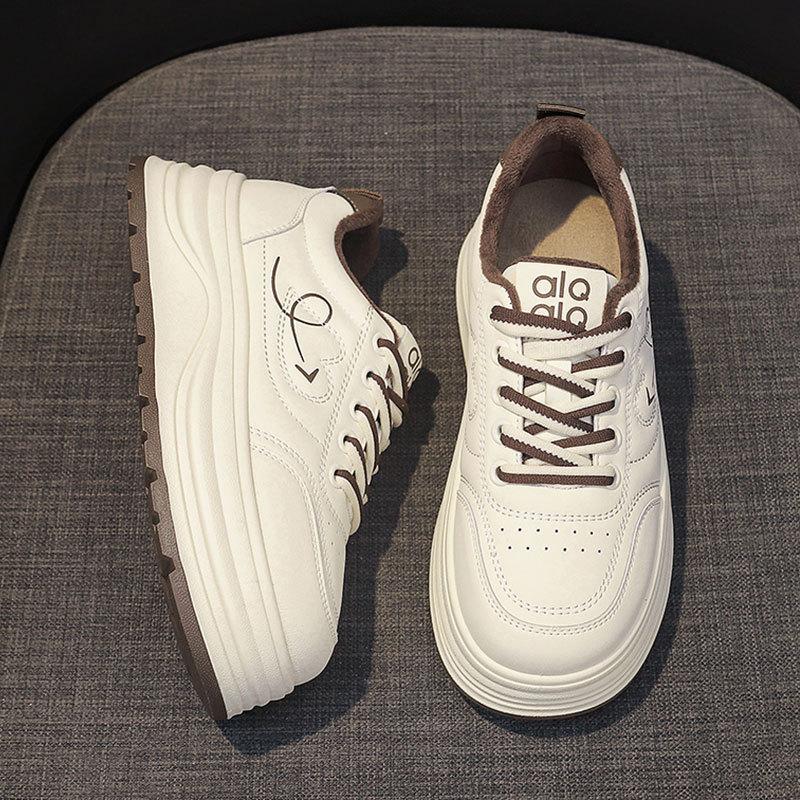 Leather Platform White Shoes Women's Autumn and Winter New Velvet Women's Shoes Casual Sports Shoes Heightening Versatile Board Shoes Women