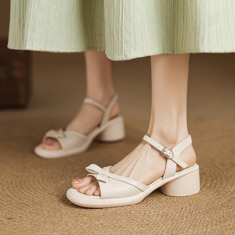 New rubber non-slip soft-soled broadband sandals casual solid color platform sandals women's buckle round head size sandals