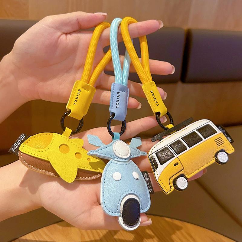 Creative Leather Keychain Cute Cartoon Airplane & Bus Key Ring, Luxury Car Key Holder, Handmad Bag Charm Gift Bag Pendant