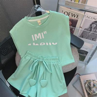 2024 Girls' Fashionable Sleeveless Sports Suit: Korean Style Two-Piece with Wide-Leg Shorts for Large and Middle-Size Children