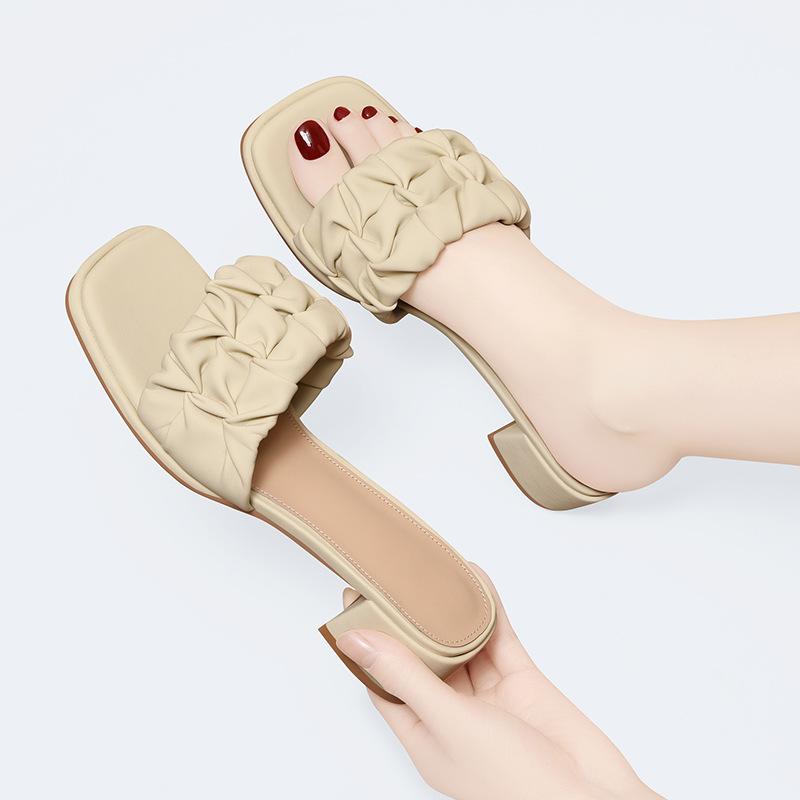 Slippers women's summer outer wear medium heel sandals women's year new fairy high heels summer women's thick heel sandals