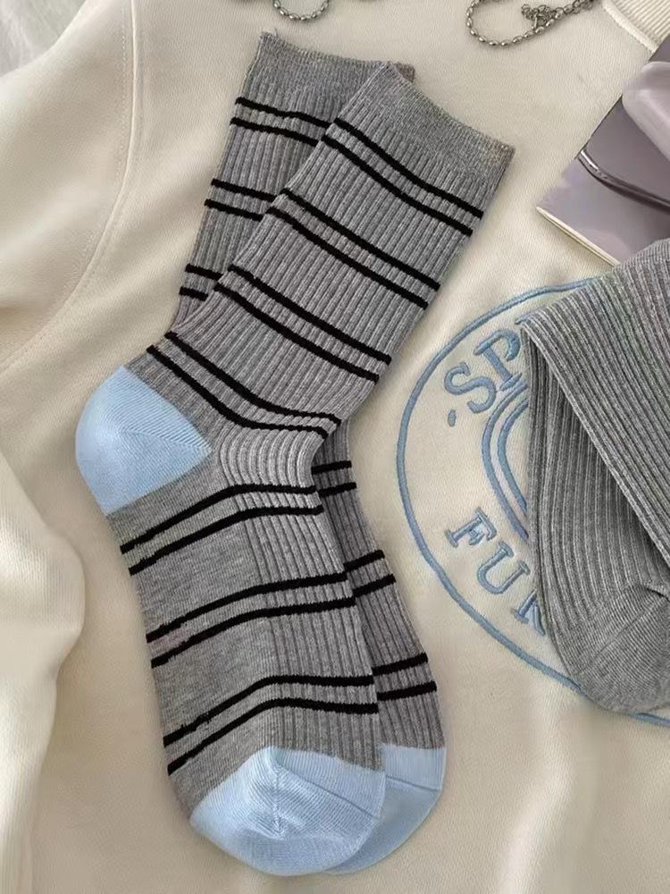 Haha! Hard To Refuse, Gray-Blue Socks, Sweet Ribbons, Bow Buttons, Stacked Socks.