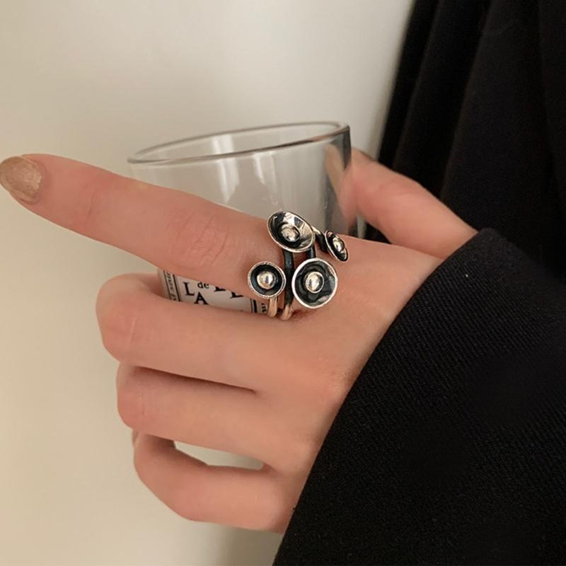 Two Hands Than Heart Rings Punk Gothic Hip Hop Band Jewelry Charm Gift Statement Promise Anniversary Ring for Women Men