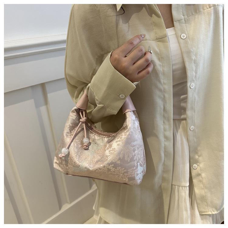 2024 Women's New Chinese Style Fashion Crossbody Handbag - Lightweight, Simple, Large Capacity