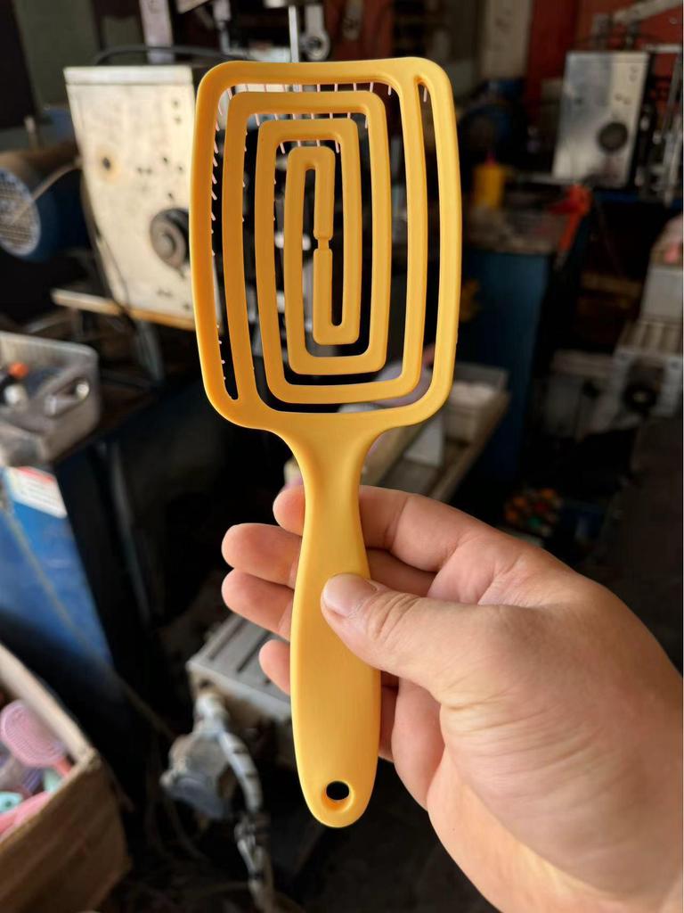 Women's Fluffy Airbag Comb: High Skull, Long Hair Styling & Massage Tool