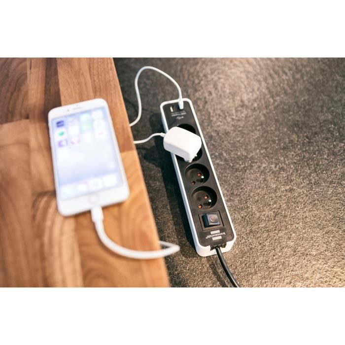 Brennenstuhl Multiprise ECOLOR Blanche, 4 prises + 2 prises USB, avec 1,5m de câble