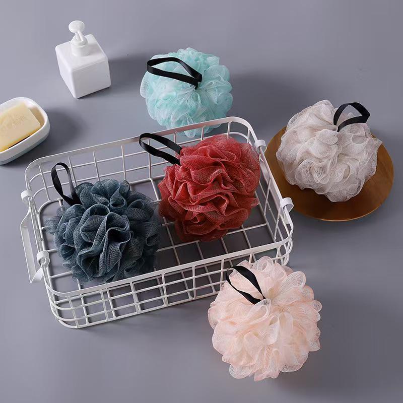 Gradient Two-Color Bath Ball: Large, Durable, Non-Dispersing Back Scrubber for Colorful Bubble Baths