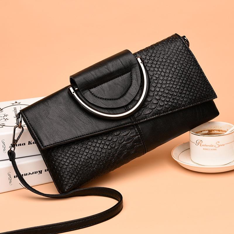 Wholesale Korean version personalized atmosphere clutch women's bag new fashion trend women's versatile handbag