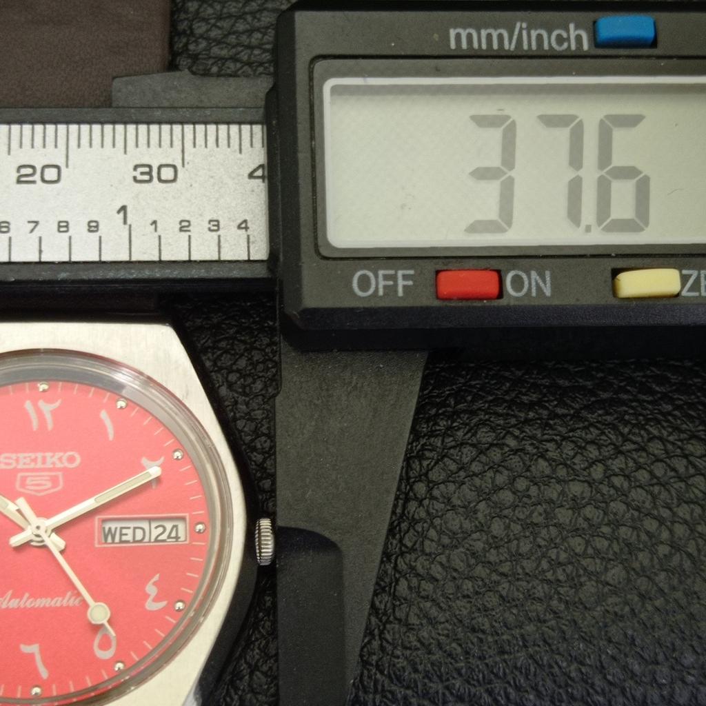 AUTOMATIC 6309A VINTAGE SEIKO 5 JAPAN MENS ARABIC RED COLOR DIAL WATCH A701589-5 R206b-a701589