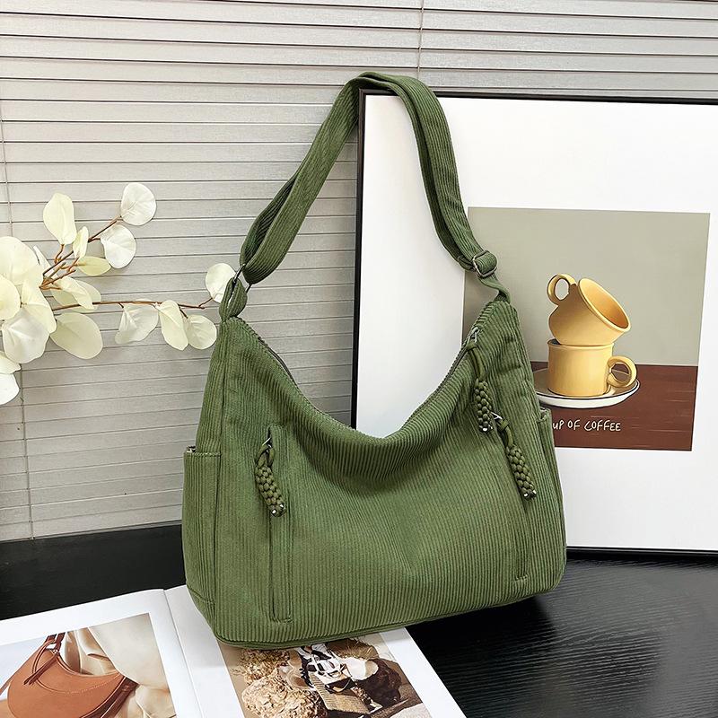 

Корейская версия модной сумки через плечо 2025 новая повседневная однотонная сумка-пельмень повседневная сумка-тоут для студентов колледжа для поездок на занятия зелёный