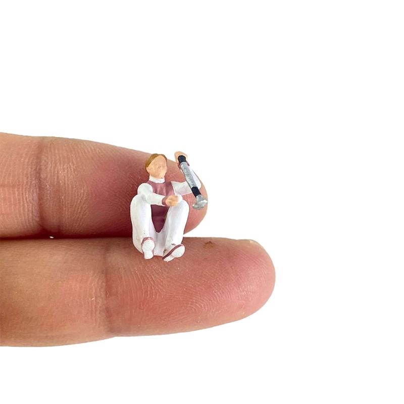 Golf Player Figure Model 1:64 Scale Hand Painted Miniature Figure for Miniature Scene Dioramas Props,Model Car Display