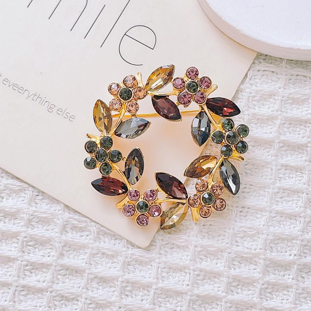 High-End Pearl & Rhinestone Butterfly Brooch for Women's Fashion Suits and Scarves