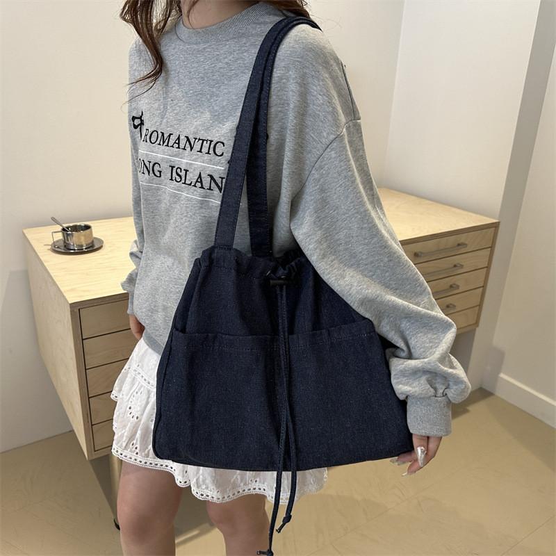 Stylish Large Capacity Tote Bag For School And Commute Perfect For Women In Summer 2024