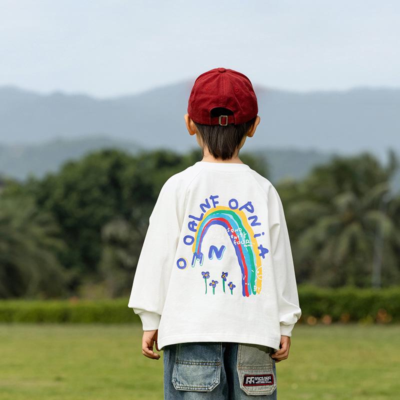 

Футболка Nausicaa 2025 Spring Rainbow Letter для детей – универсальный свободный топ для мальчиков и девочек 150 cm грязно-белый