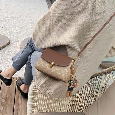 New Women's Bag Crossbody Bag Autumn and Winter Versatile Popular Super Hot Small Bag Underarm Shoulder Bag