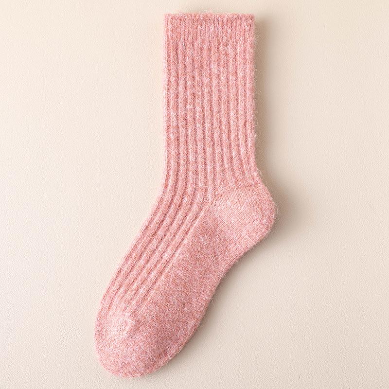 Women's Wool Cashmere Mid-Calf Socks, Thickened & Warm for Autumn/Winter, Non-Bulky, Ideal for Postpartum Care.