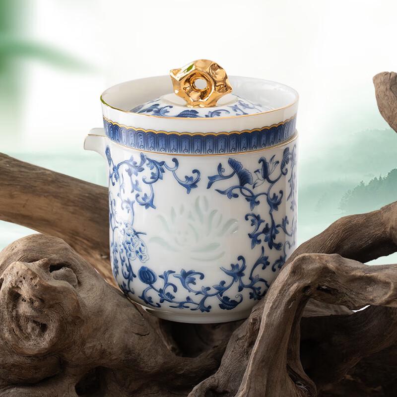 Yihu De Blue and White Lotus Ceramic Travel Tea Set