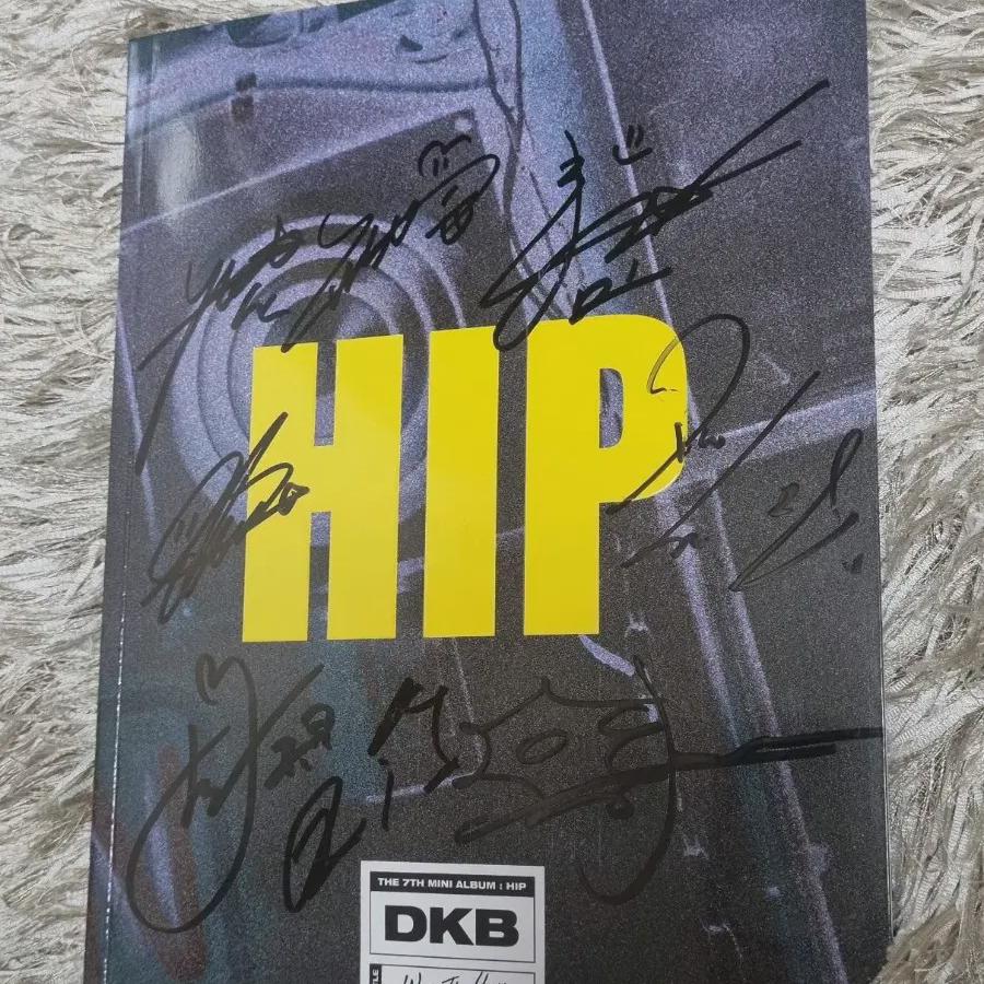 

Специальная цена) Dark Bee Dkb Hip Sign Be-sale Альбом Kpop