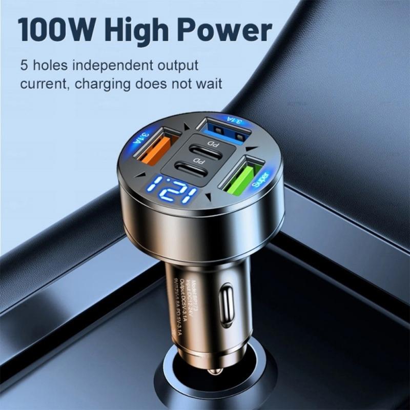 12-24V Fast Charging Car Adapter With LCD Screen Voltage Monitor Supports Multiple Devices USB Ports 5V 3.1A Output