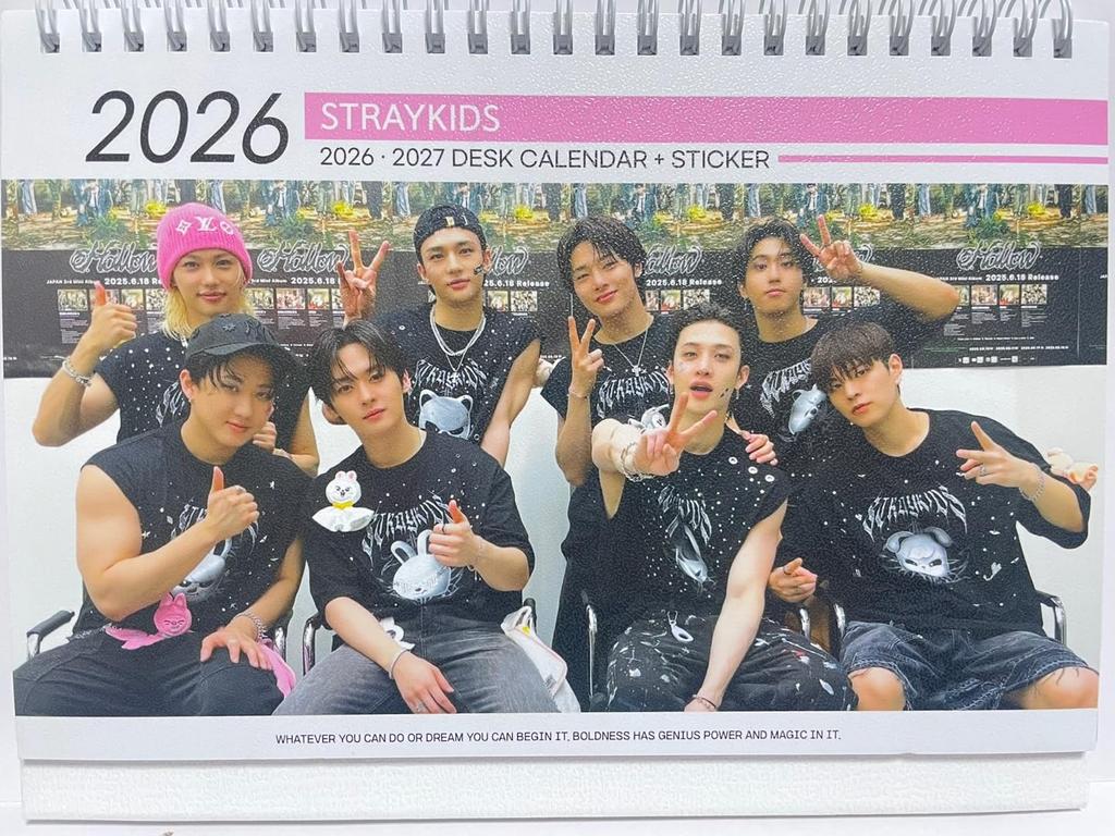 SKZ Merchandise: 2026-2027 Two-Year Desk Calendar (SKZ) [Parallel Import]