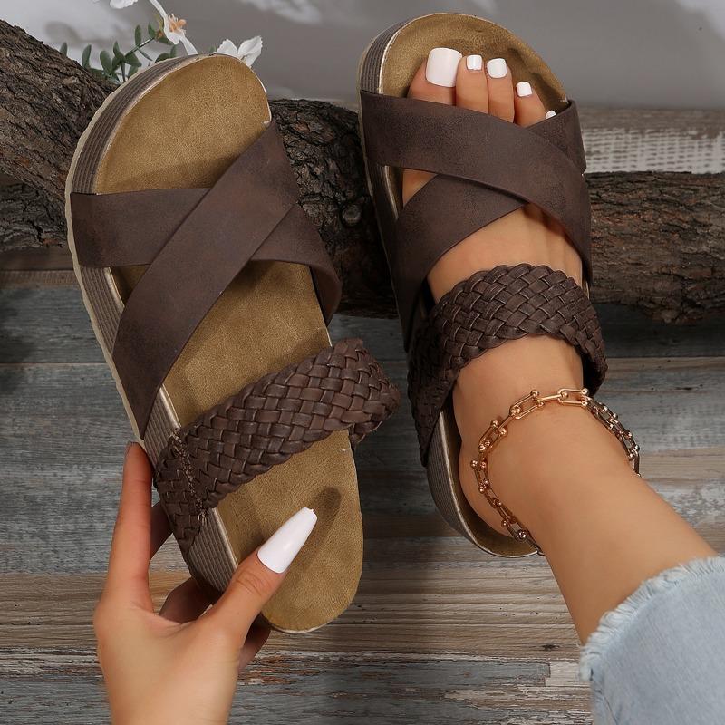Large size casual sandals women's new flat-bottomed thick-soled one-word cross sandals