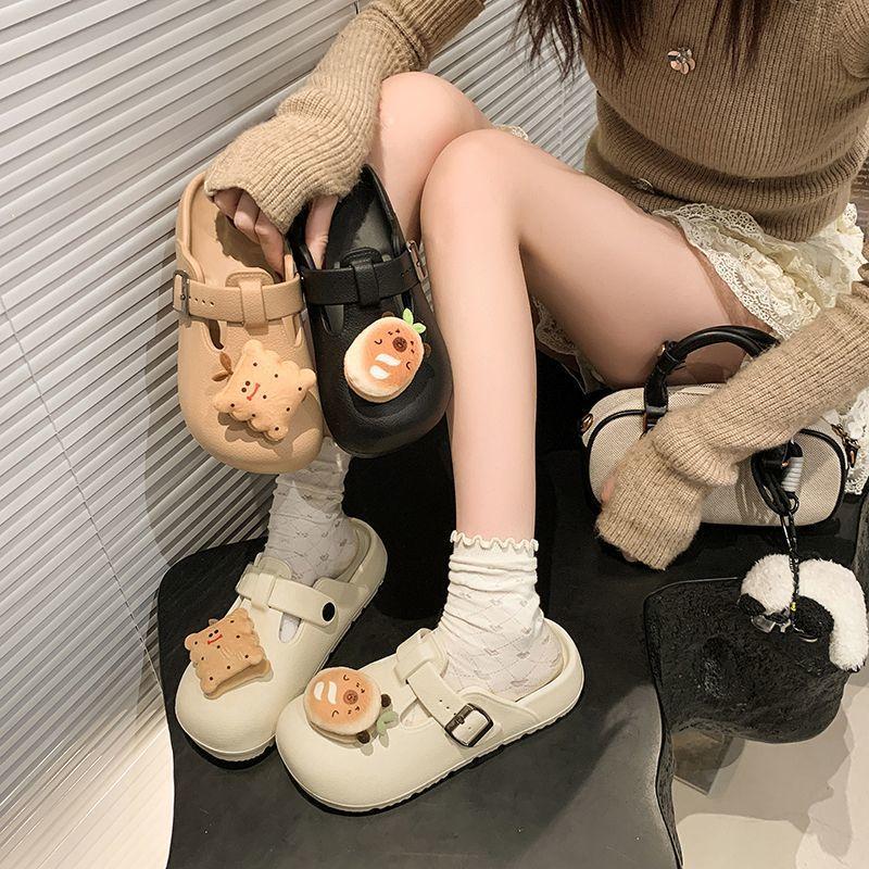 Internet Celebrity Fashion Small Height Cute Cartoon Flat Bottom Hole Shoes Summer Bag Head Cool Slippers