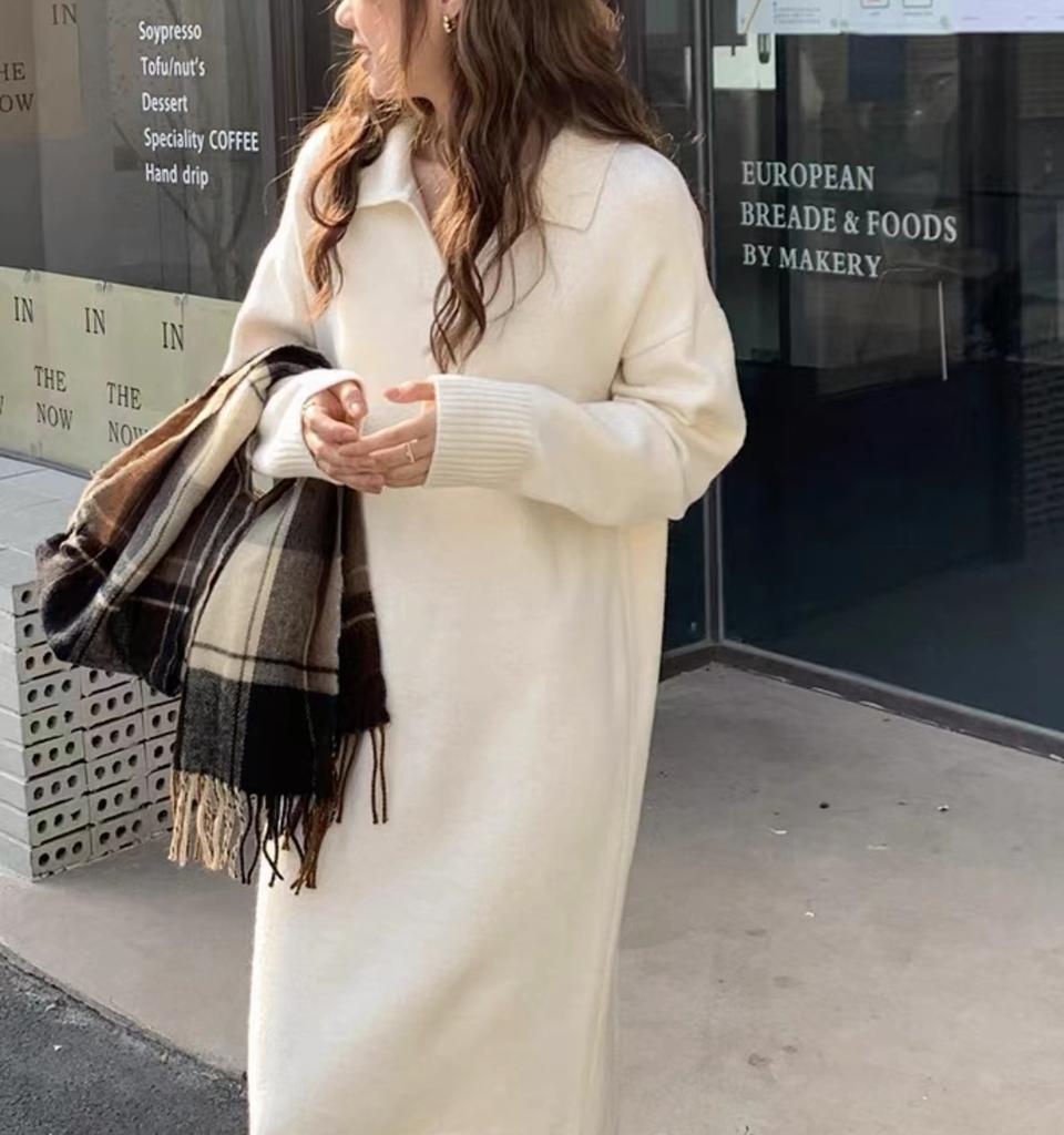 LYRIA Solid Color Polo Neck Turtleneck Dress, New Autumn and Winter Style, Suitable for Overcoats, Long Knee-length Loose Thick Knitted Sweater Dress.