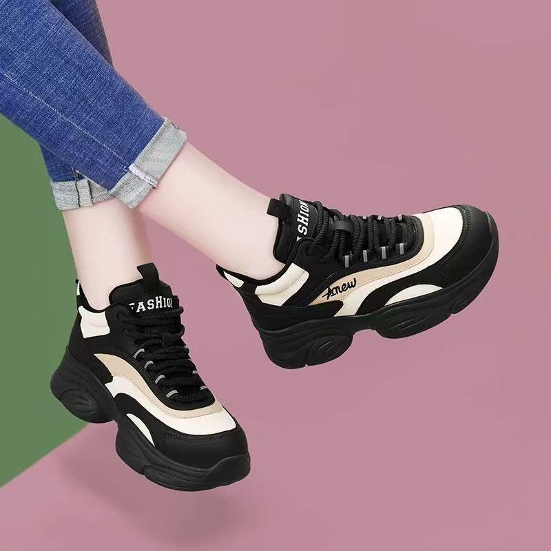 Dad Shoes Women's 2026 Spring and Autumn New Sports Shoes Platform Inner Height Increase Versatile Women's Casual Sports Shoes Single Shoes