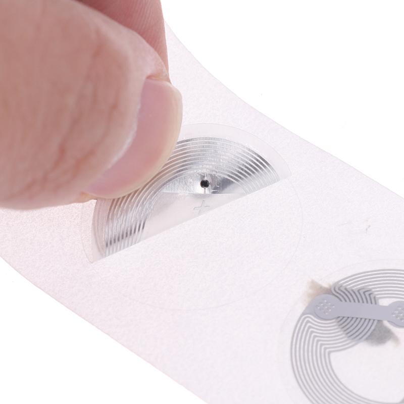 50/100 ks NFC štítků Čip NFC215 Nálepky RFID Elektronické nálepky pro kontrolu přístupu Chytrý klíč Přepisovatelné