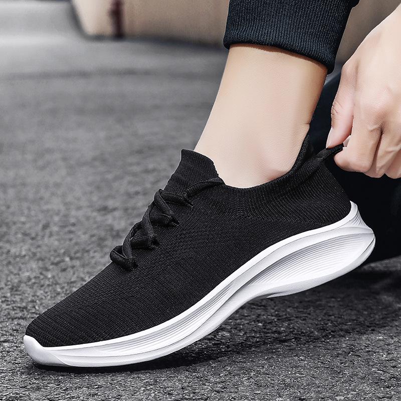 Breathable fly-woven couple socks shoes casual sports shoes men and women lightweight running couple shoes