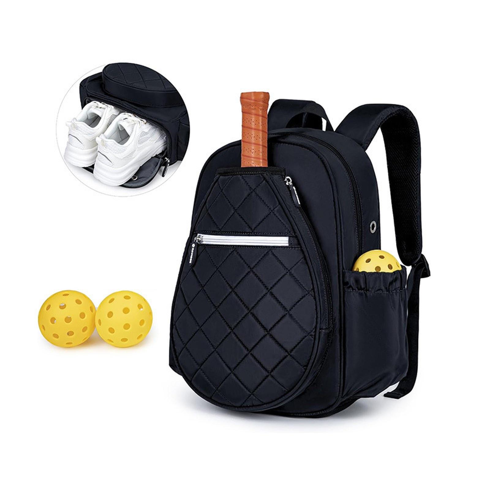 

Neutral backpack for men and women, with multiple color slanted fabric and nylon material. Suitable for travel. One Size