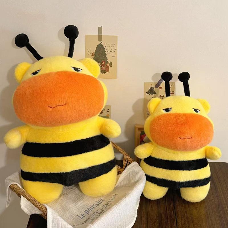 Cartoon Cute Bee Capybara Rulu Doll Plush Toy Kapibala Children's Sleeping Pillow Gift Doll