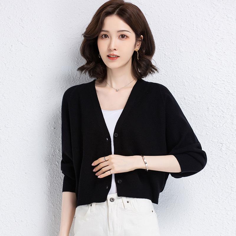 Spring and Autumn Women's Sweater Solid Color Western Style Knitted Cardigan Top Loose for Women