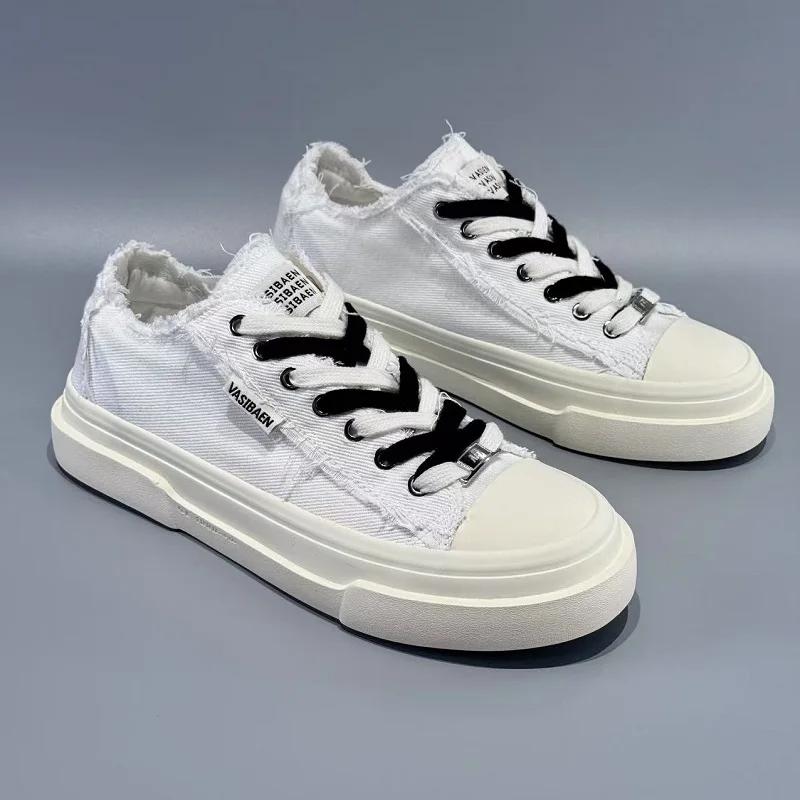 

Модный новый дизайн Черные мужские парусиновые туфли Низкие платформенные кеды для мужчин Модные вулканизированные туфли на шнуровке для мужчин парусиновые туфли 39 белый