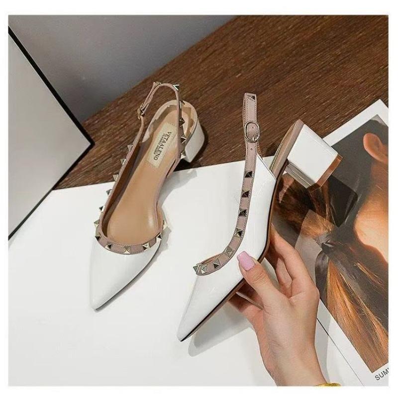 High-quality Women's Summer High Heels Fashion Retro Rivet Pointed Patent Leather Casual Comfortable Shallow Office Sandals