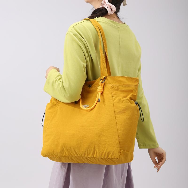 Tote Bag Women's Large Capacity Lightweight Handbag Nylon Shoulder Bag