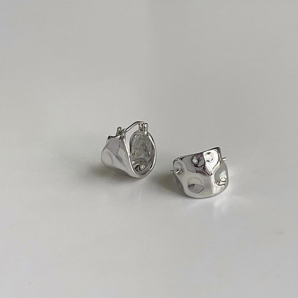 Female Sweet Cool Style Irregular Convex and Versatile Personalized Earrings 1 pair