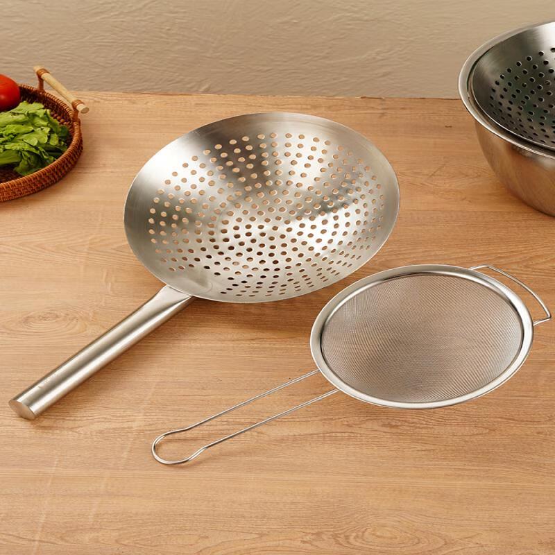 Stainless Steel Oil Pot Set with Lid and Strainer