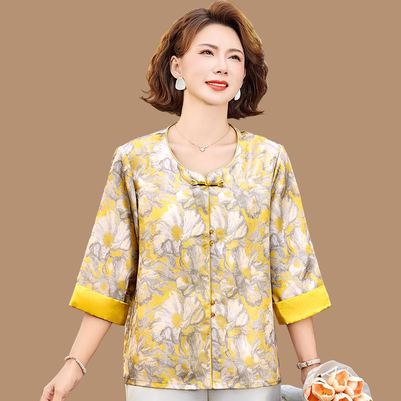 

Mom s Spring Chinese-Style Mid-Sleeve Shirt for Middle-Aged Women 3XL for 120-135 jin жёлтый