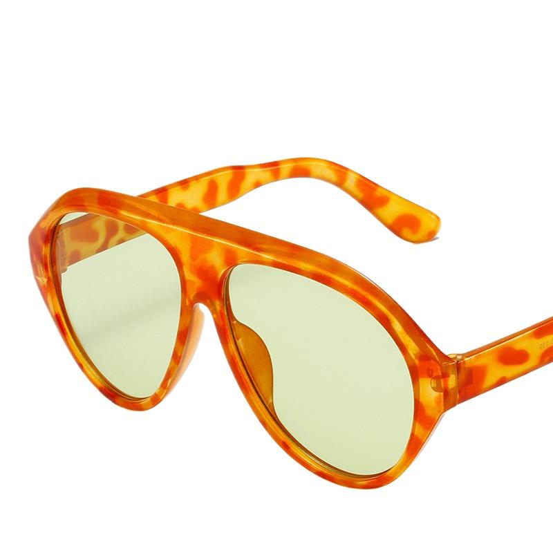 New Vintage Oval Sunglasses for Woman Retro  Sun Glasses Fashion Female Black Yellow Eyewear Candy Colors Glasses