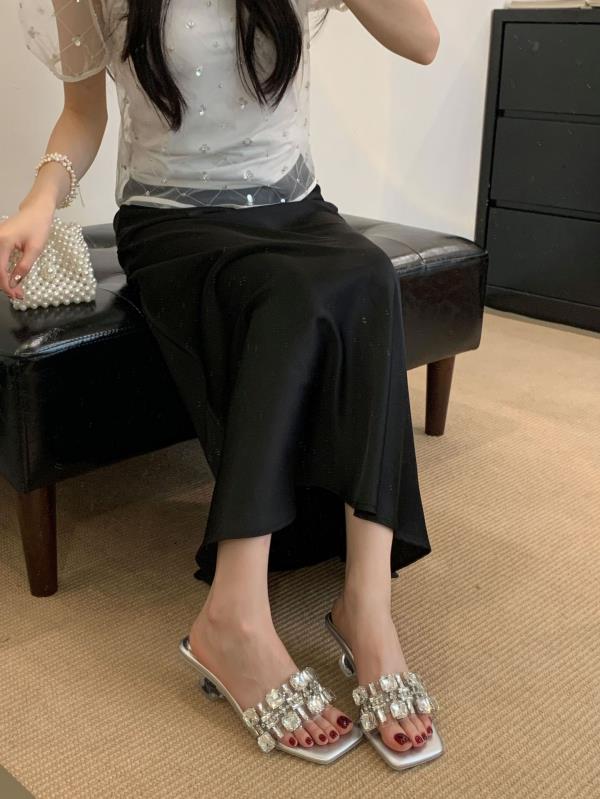 Fashion Square heel Slippers Women Summer Shoes Pantofle Low Glitter Slides Block 2025 Jelly Rubber Crystal Hoof Heels Fabric Rome PU