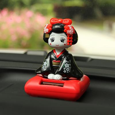Solar Powered Japanese-Style Doll Car Ornament Kimono Girl Shaking Head Nod Head Cartoon Doll Dashboard Cute Car Accessories