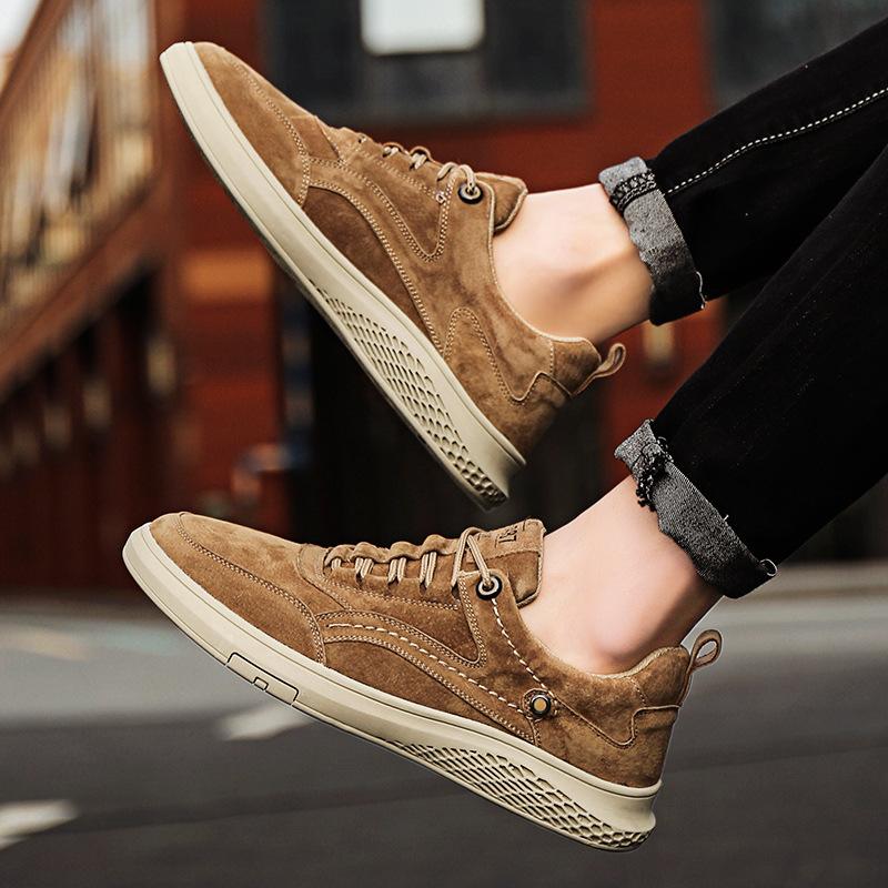 Fashion New Handmade Genuine Leather Casual Men Shoes Design Sneakers Man Breathable Leather Shoes Men Outdoor Walking Sports Shoes