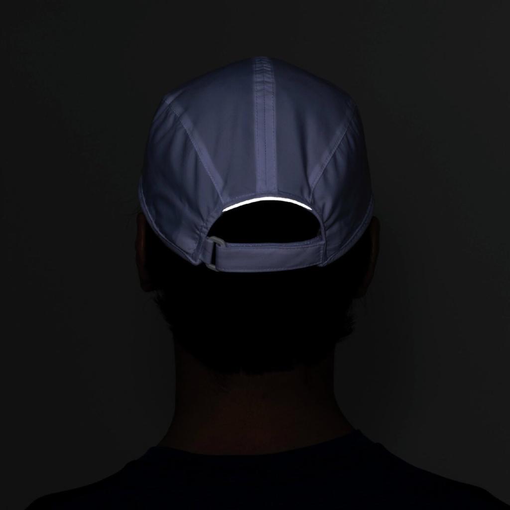Mizuno J2MW1010 Night Running Cap with Reflective White Water-Repellent Finish,