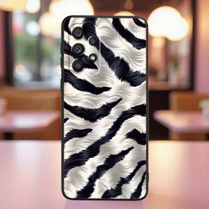 Luxurious leopard print pattern For Samsung A41 A35 A34 A33 A32 A25 A24 A23 A21s A06 A05 A04 A03 Note 10 20 Ultra 5G Black Case