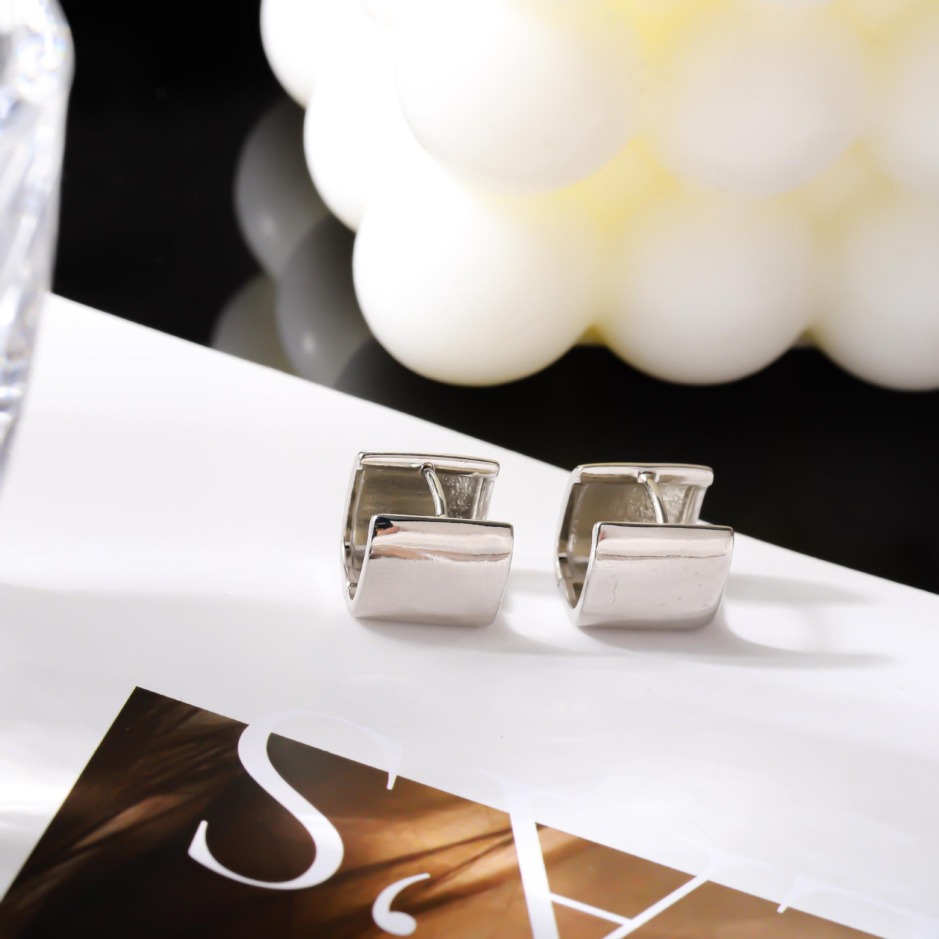 Geometric Square Metal Earrings for Commuting
